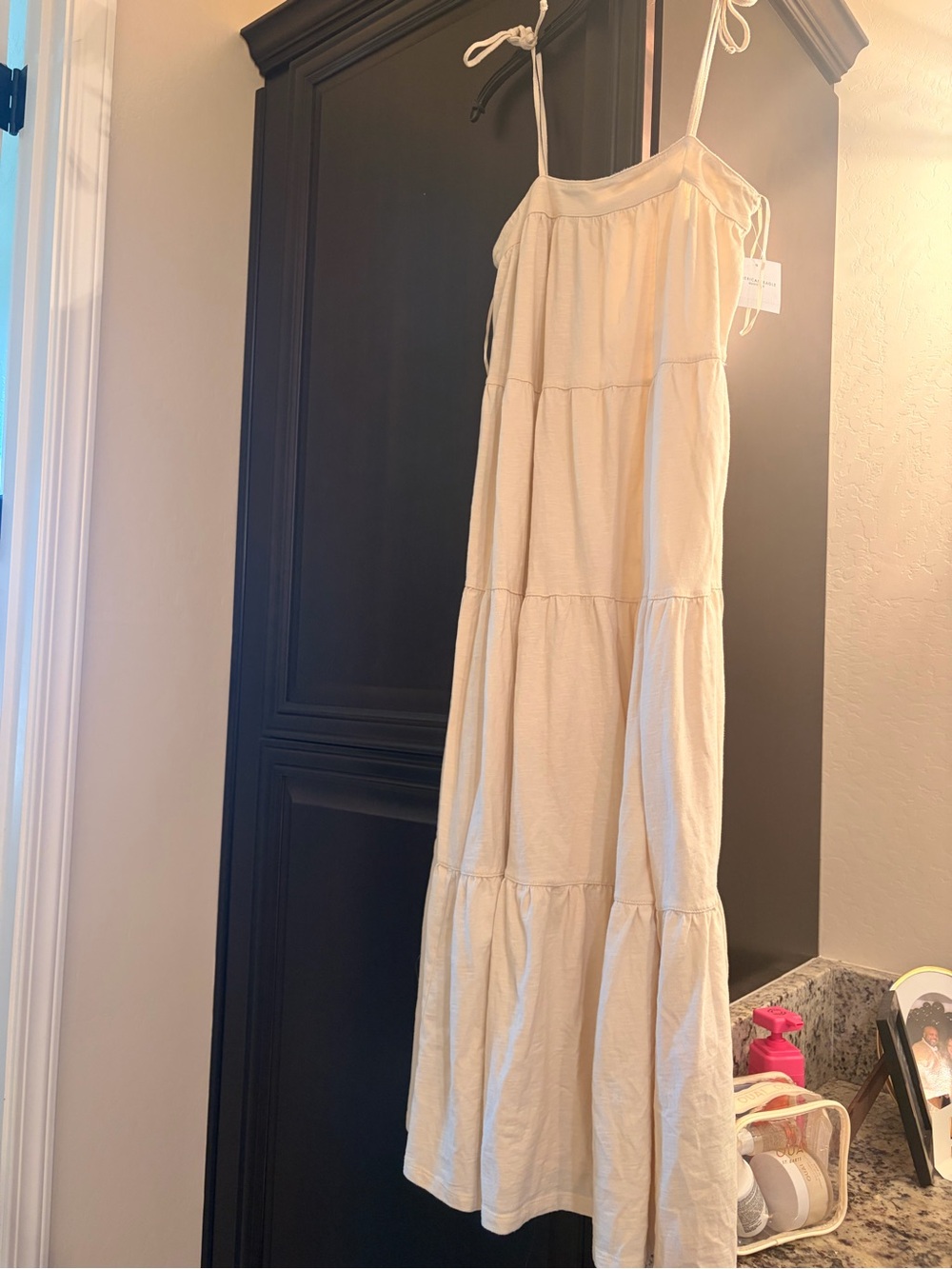 American Eagle Outfitters Cream Tiered Spaghetti-Strap Maxi Dress